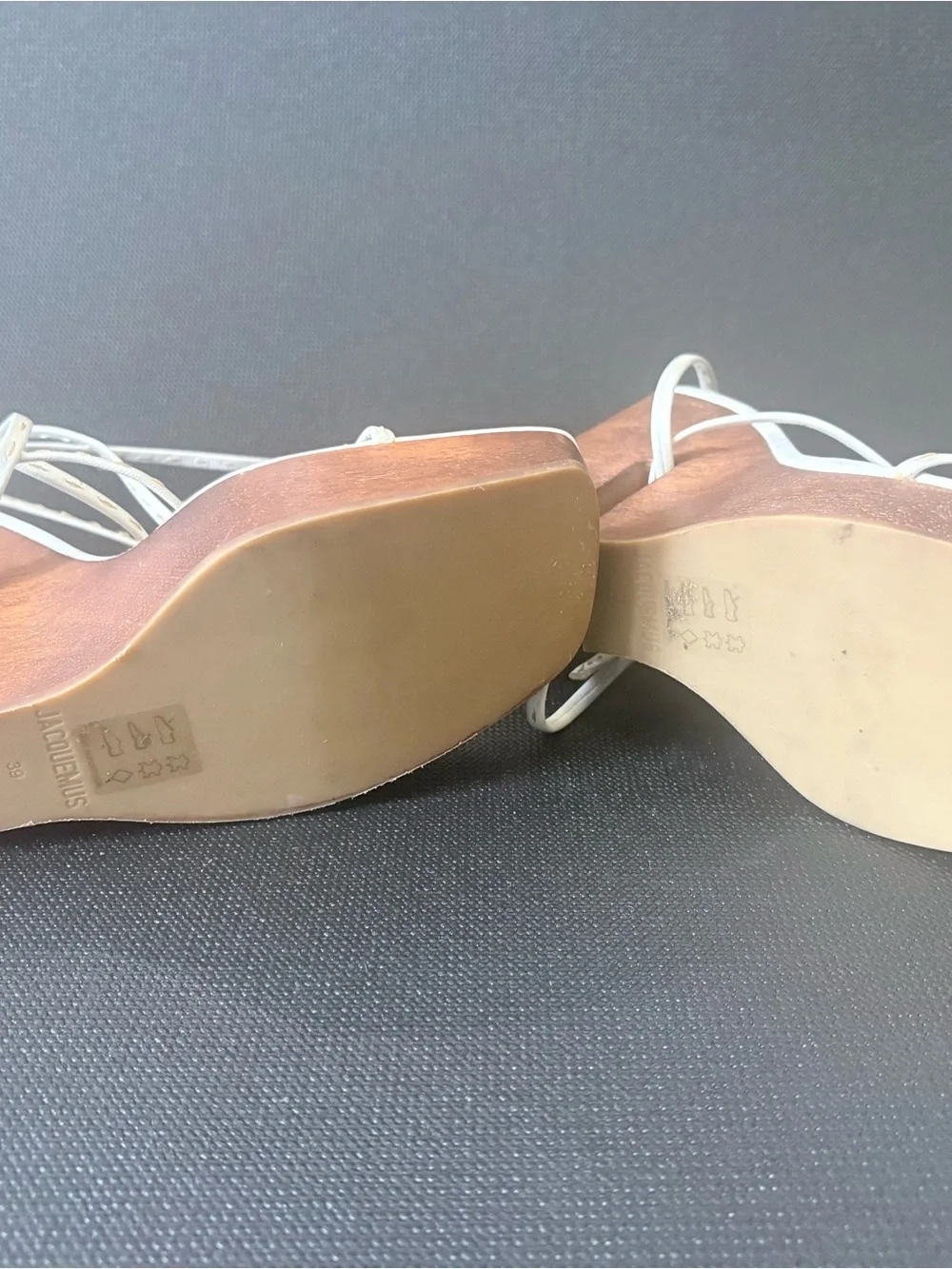 JACQUEMUS Les Sandales Pilotis Wooden Wedge Sandals Lace-Up Platform